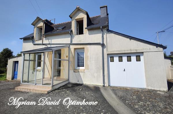 Maison à louer 2 chambres avec jardin ROSTRENEN (22)