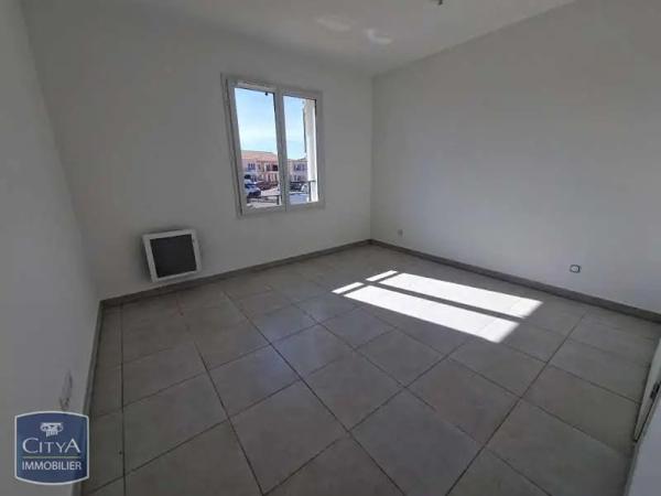 Appartement à louer 4 pièces 82.25m² Puget-sur-Argens (83480)