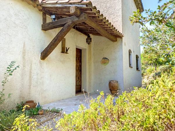 Villa provençale Cagnes-sur-Mer L'HUBAC - ST JEAN 167,60m2