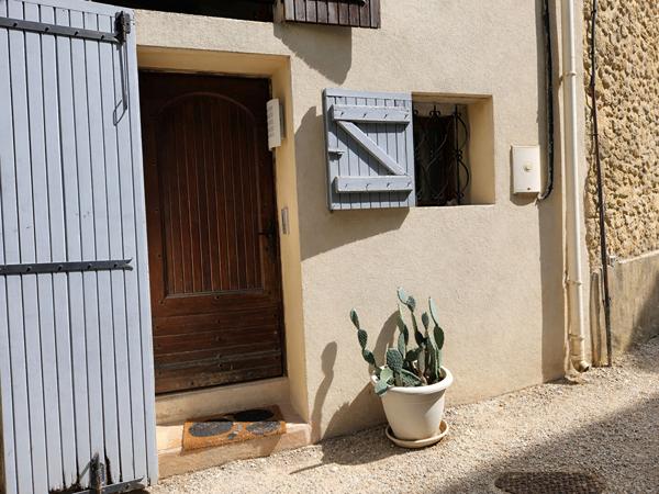 EXCLUSIVITE A BEDARRIDES - SORGUES - ORANGE - COURTHEZON - PROCHE AVIGNON - MAISON A VENDRE AVEC TERRASSE TROPEZIENNE