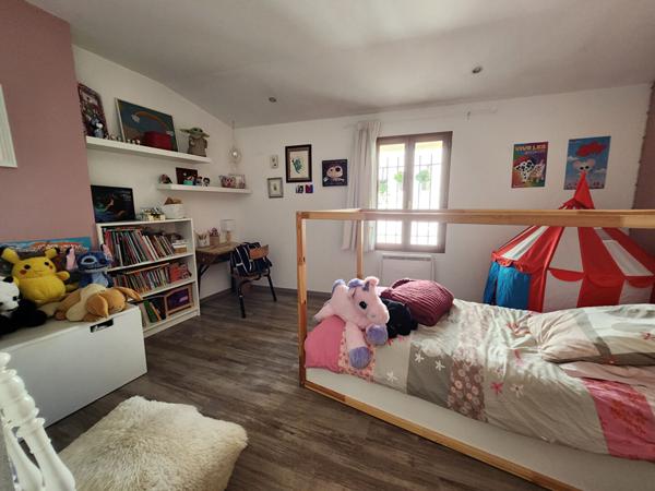 EXCLUSIVITE A BEDARRIDES - SORGUES - ORANGE - COURTHEZON - PROCHE AVIGNON - MAISON A VENDRE AVEC TERRASSE TROPEZIENNE