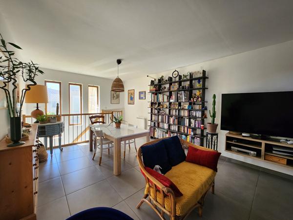 EXCLUSIVITE A BEDARRIDES - SORGUES - ORANGE - COURTHEZON - PROCHE AVIGNON - MAISON A VENDRE AVEC TERRASSE TROPEZIENNE