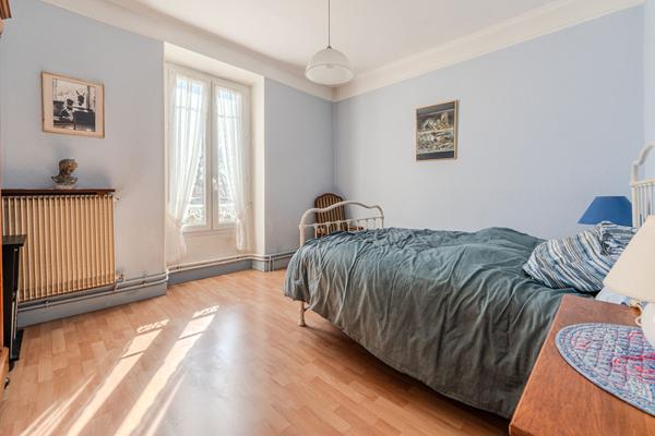 Maison de caractère sur un terrain de 2640 m²  à vendre à Monteux