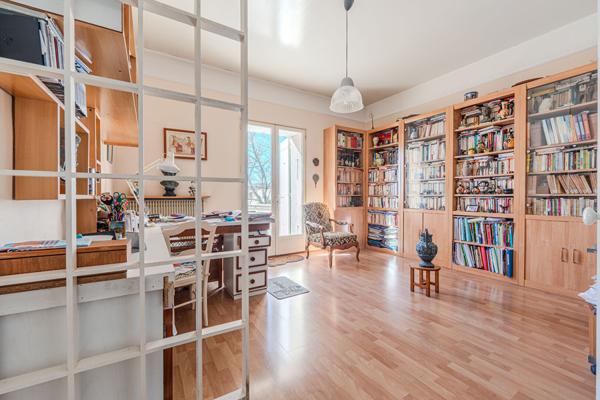Maison de caractère sur un terrain de 2640 m²  à vendre à Monteux