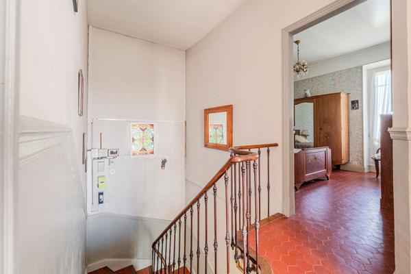 Maison de caractère sur un terrain de 2640 m²  à vendre à Monteux