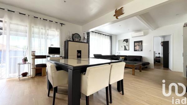 Maison 4 pièces de 108 m² à Mios (33380)