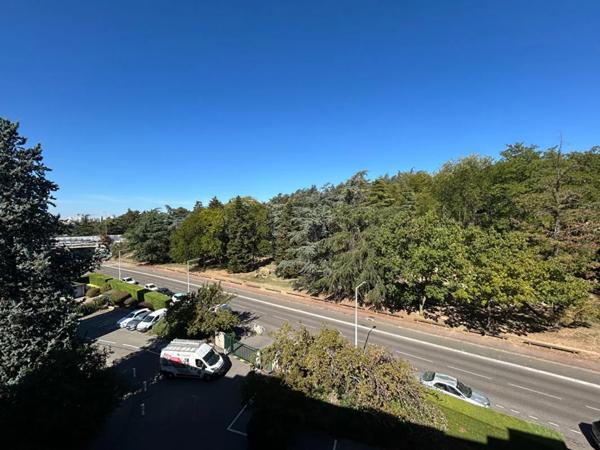 Appartement à louer à Vénissieux (69200)