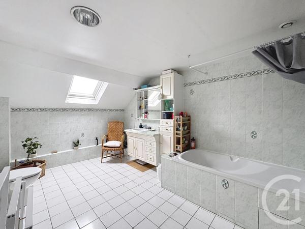 Maison à vendre  5 pièces - 139 m2 MARGNY LES COMPIEGNE - 60