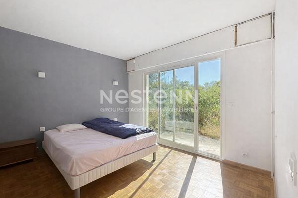 Grande maison 8 pièces 6 chambres avec séjour cathédrale, jardin et garage - 69500 BRON
