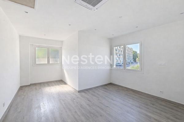 Grande maison 8 pièces 6 chambres avec séjour cathédrale, jardin et garage - 69500 BRON