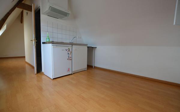 Appartement à louer    1 pièce •    Abbeville
