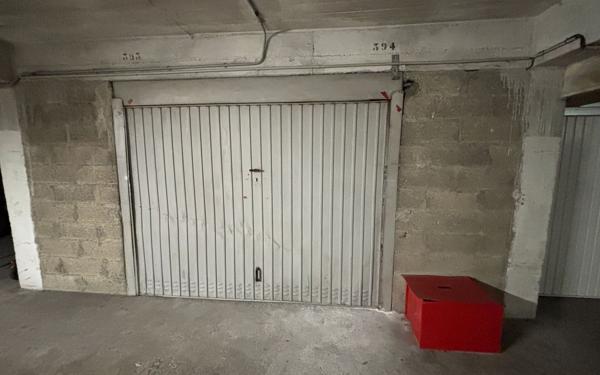 Stationnement à vendre