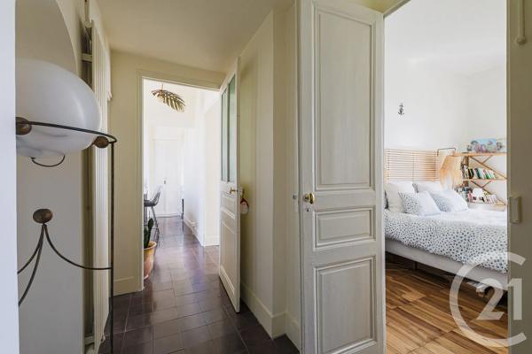 Appartement F4 à vendre  4 pièces - 130 m 2   GRENOBLE  - 38