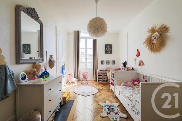 Appartement F4 à vendre  4 pièces - 130 m 2   GRENOBLE  - 38