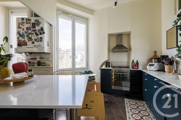 Appartement F4 à vendre  4 pièces - 130 m 2   GRENOBLE  - 38
