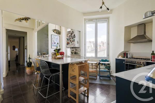 Appartement F4 à vendre  4 pièces - 130 m 2   GRENOBLE  - 38