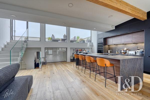 DUPLEX AVEC TERRASSE