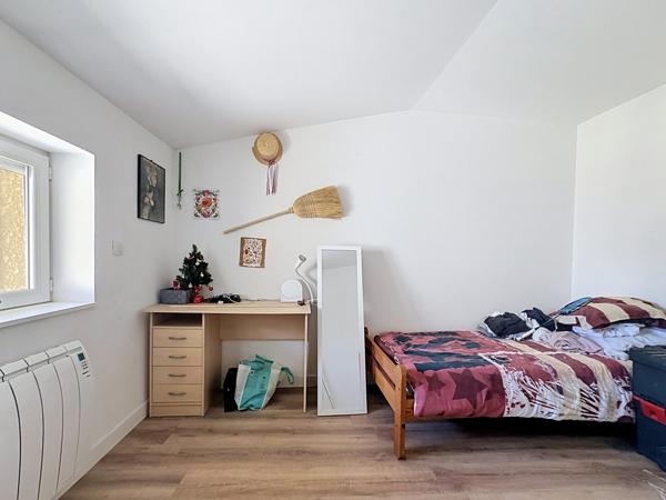 Maison de village – 3 chambres – Terrasse 70 m² – 2 stationnements