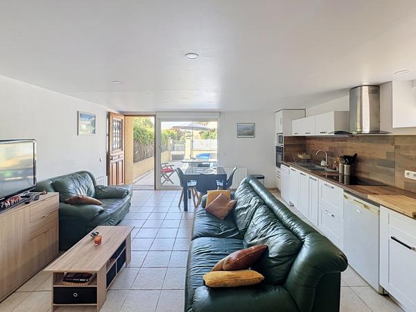 Maison de village – 3 chambres – Terrasse 70 m² – 2 stationnements