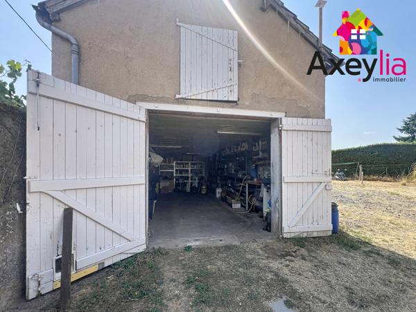A VENDRE - LE DONJON - MAISON AVEC GARAGE ET PISCINE