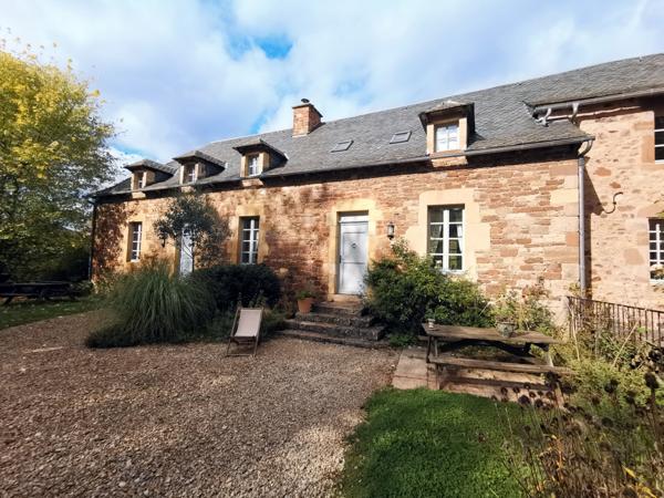 Espalion (12500) GR65, chemin de Saint jacques, Aveyron, magnifique couvent du 18ème, gîtes, maison d’hôtes ,entièrement rénové