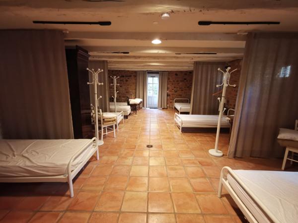 Espalion (12500) GR65, chemin de Saint jacques, Aveyron, magnifique couvent du 18ème, gîtes, maison d’hôtes ,entièrement rénové