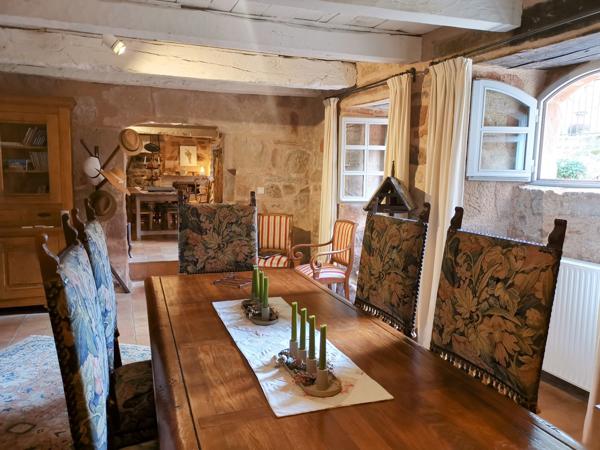 Espalion (12500) GR65, chemin de Saint jacques, Aveyron, magnifique couvent du 18ème, gîtes, maison d’hôtes ,entièrement rénové