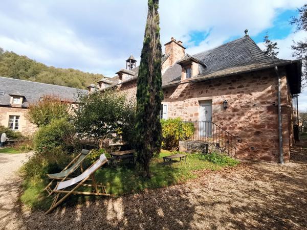 Espalion (12500) GR65, chemin de Saint jacques, Aveyron, magnifique couvent du 18ème, gîtes, maison d’hôtes ,entièrement rénové