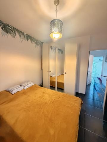 Appartement 2 chambres + 2 stationnements Le Clos Victoria