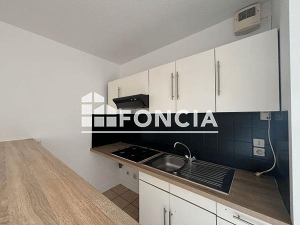 Location Appartement 3 pièces 66.2 m² - RUE LITTRE Perigueux 24000