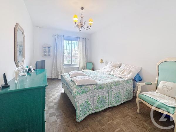 Appartement T4 à vendre  4 pièces - 86,78 m2 MARSEILLE - 13008