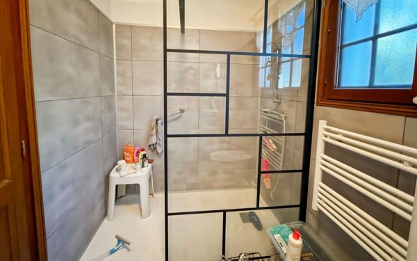 Maison à vendre    3 pièces • 87,30 m2 Solliès-Pont