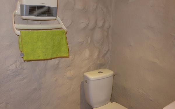 Maison à vendre    2 pièces •  Peipin