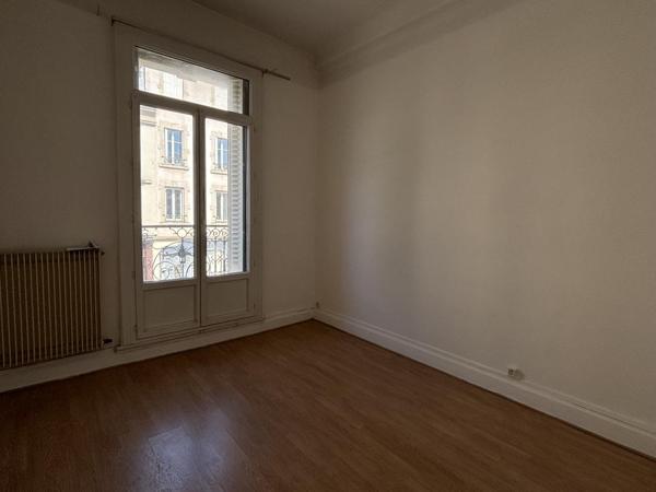 Location 3 Pieces 62 54000 Nancy 14490