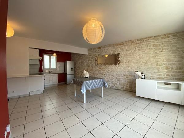 Saujon (17600) Cœur SAUJON appartement T3 / 2 chambres