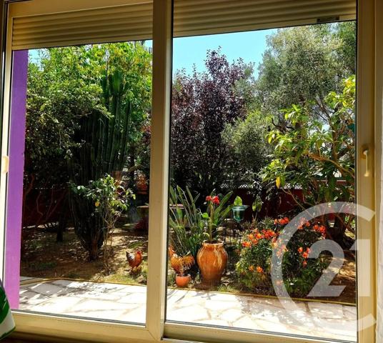 Maison à vendre  5 pièces - 103,78 m 2   LA LONDE LES MAURES  - 83