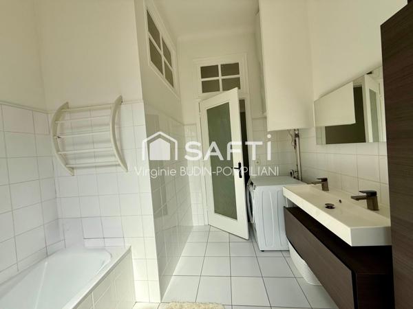 APPARTEMENT STYLE HAUSSMANNIEN CENTRE VILLE LONGWY BAS A 2 PAS DE LA GARE 3 CHAMBRES 1 CAVE