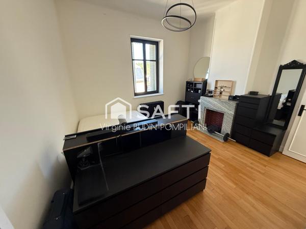 APPARTEMENT STYLE HAUSSMANNIEN CENTRE VILLE LONGWY BAS A 2 PAS DE LA GARE 3 CHAMBRES 1 CAVE