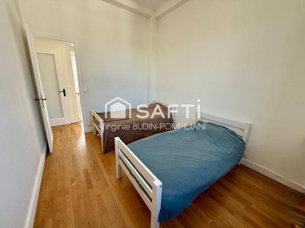 APPARTEMENT STYLE HAUSSMANNIEN CENTRE VILLE LONGWY BAS A 2 PAS DE LA GARE 3 CHAMBRES 1 CAVE