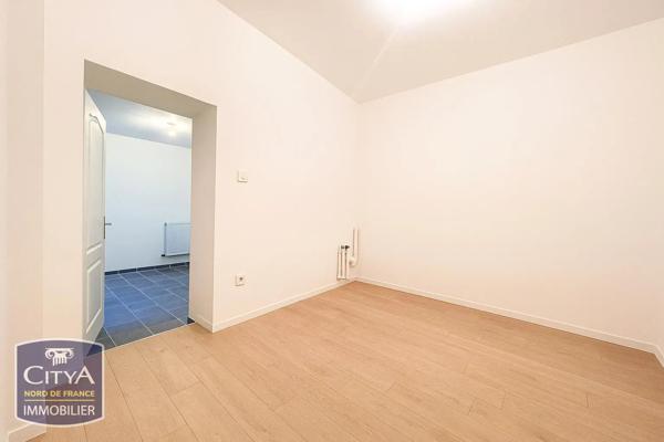 Appartement à louer 2 pièces 73.4m² Valenciennes (59300)