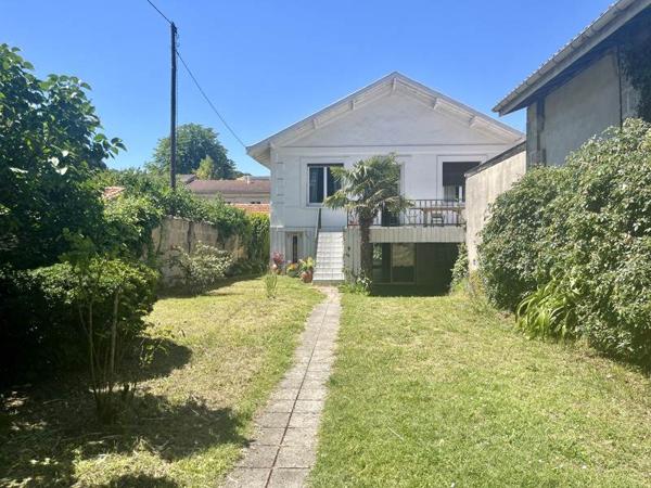 Maison à vendre 725 000 € Bordeaux 5 p 206 m² DPE D