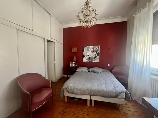 Maison à vendre 725 000 € Bordeaux 5 p 206 m² DPE D