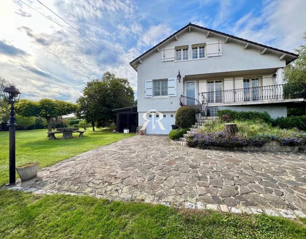 Vente Maison à Pont du chateau - 7 pièces, 148 m² | Raymond immobilier