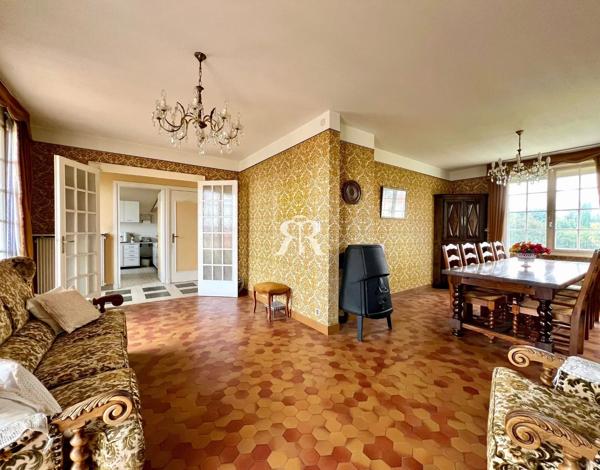 Vente Maison à Pont du chateau - 7 pièces, 148 m² | Raymond immobilier