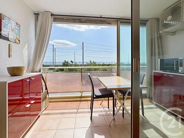 Appartement F1 à vendre  1 pièce - 27,31 m 2   ANTIBES  - 06