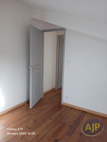 Location appartement Saint Jean D Angely : 600 € - AJP Immobilier Saintes