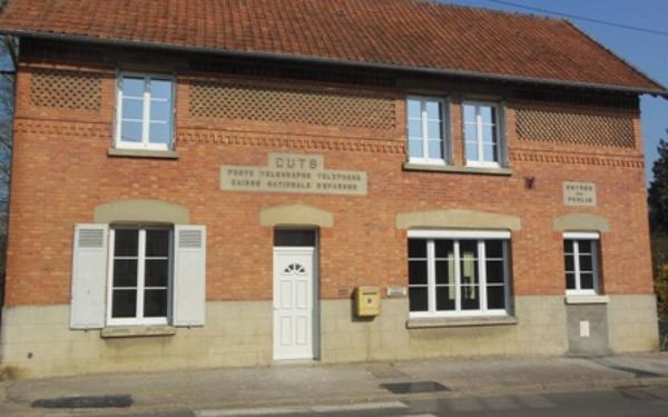 Appartement à louer    3 pièces •  Cuts