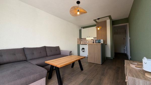 A VENDRE - CARNAC PLAGE - Charmant studio rénové avec parking privatif