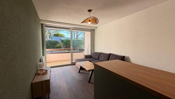 A VENDRE - CARNAC PLAGE - Charmant studio rénové avec parking privatif