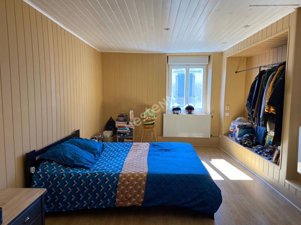 Maison principale de 151m² et 2nd maison de 96m² sur la commune de Geay